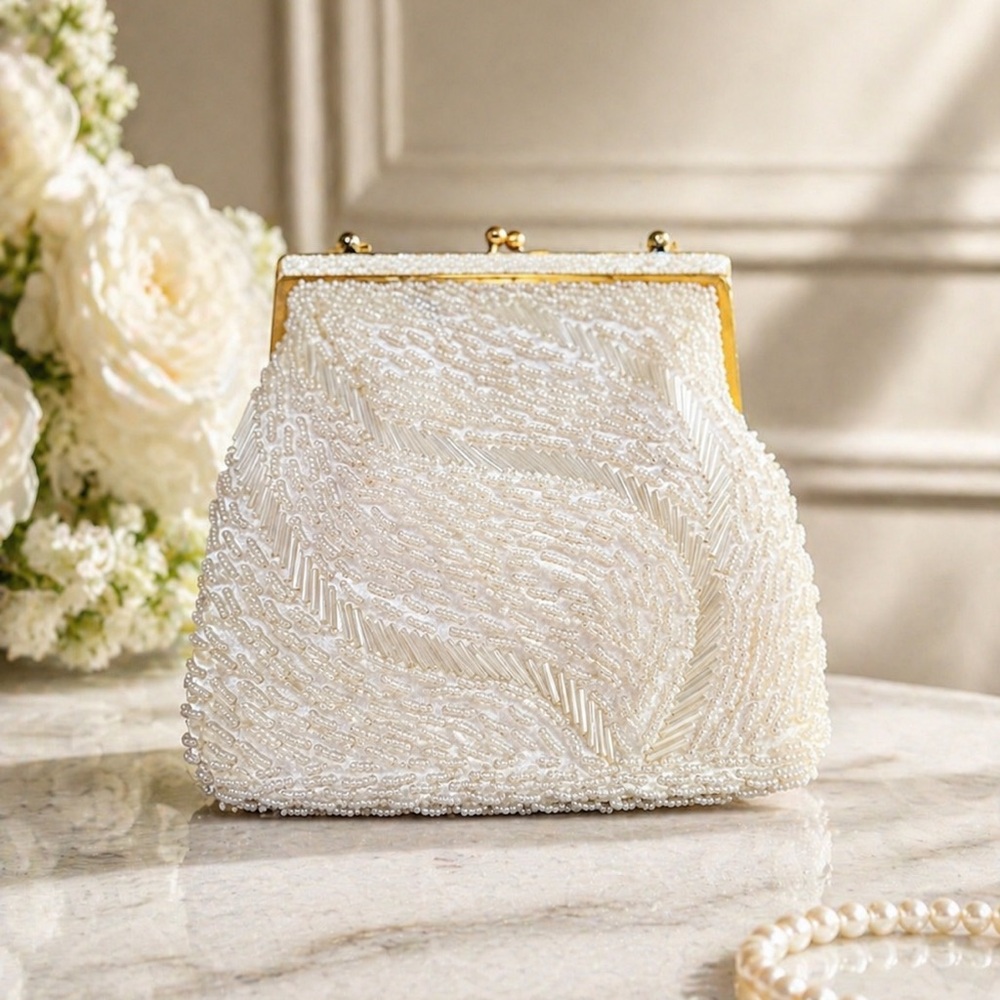 Vintage Beaded Ivory Evening Clutch with Gold Frame